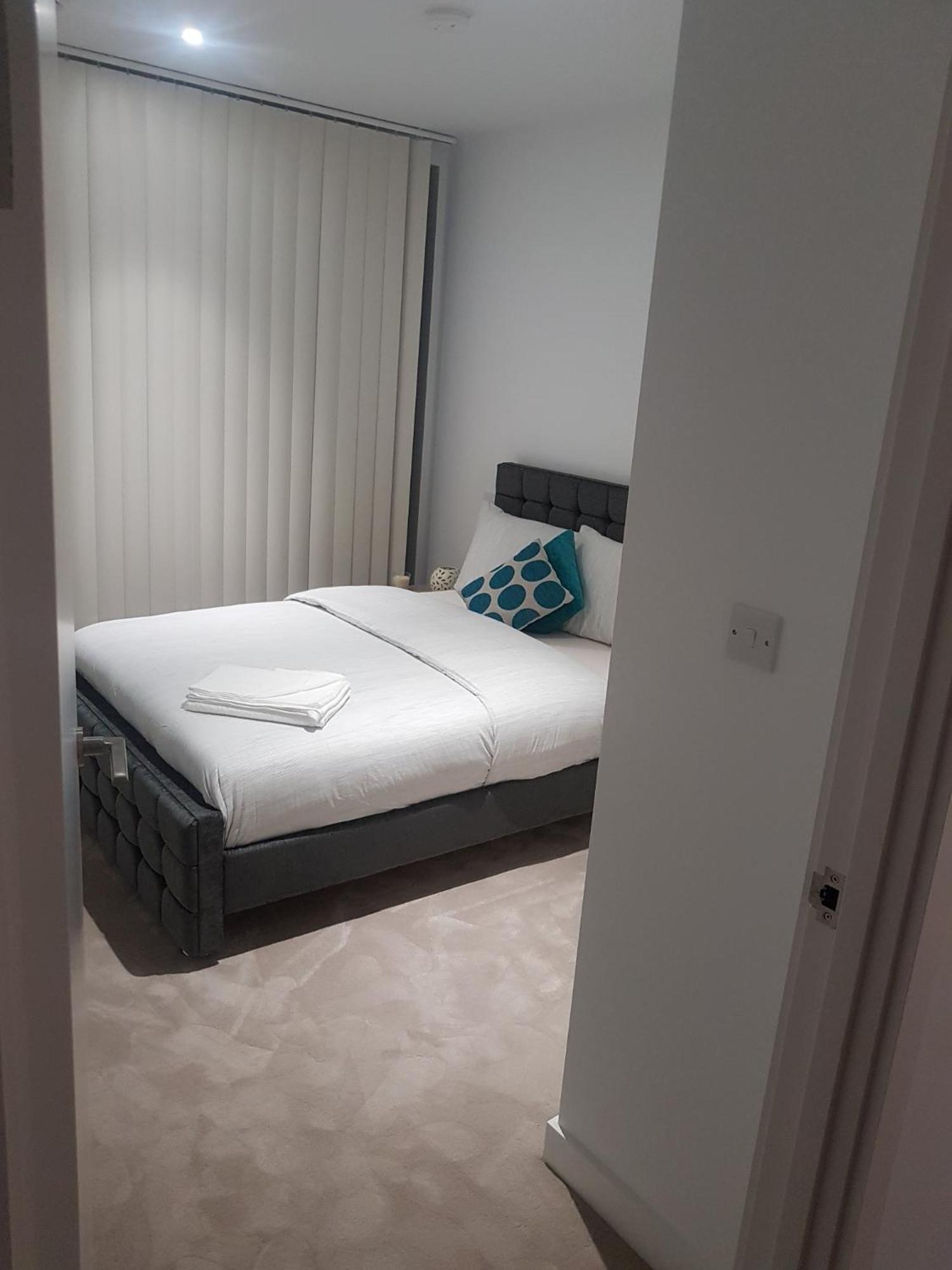 Lush Living - Double Room With Private Bathroom London Luaran gambar